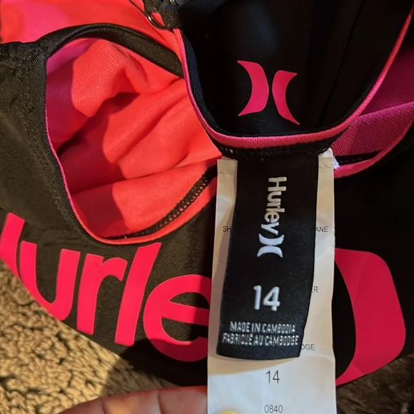 Hurley Max black pink One-Piece Swimsuit New Sz 14 - Picture 5 of 9